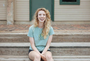 Meet your Posher, Andrea